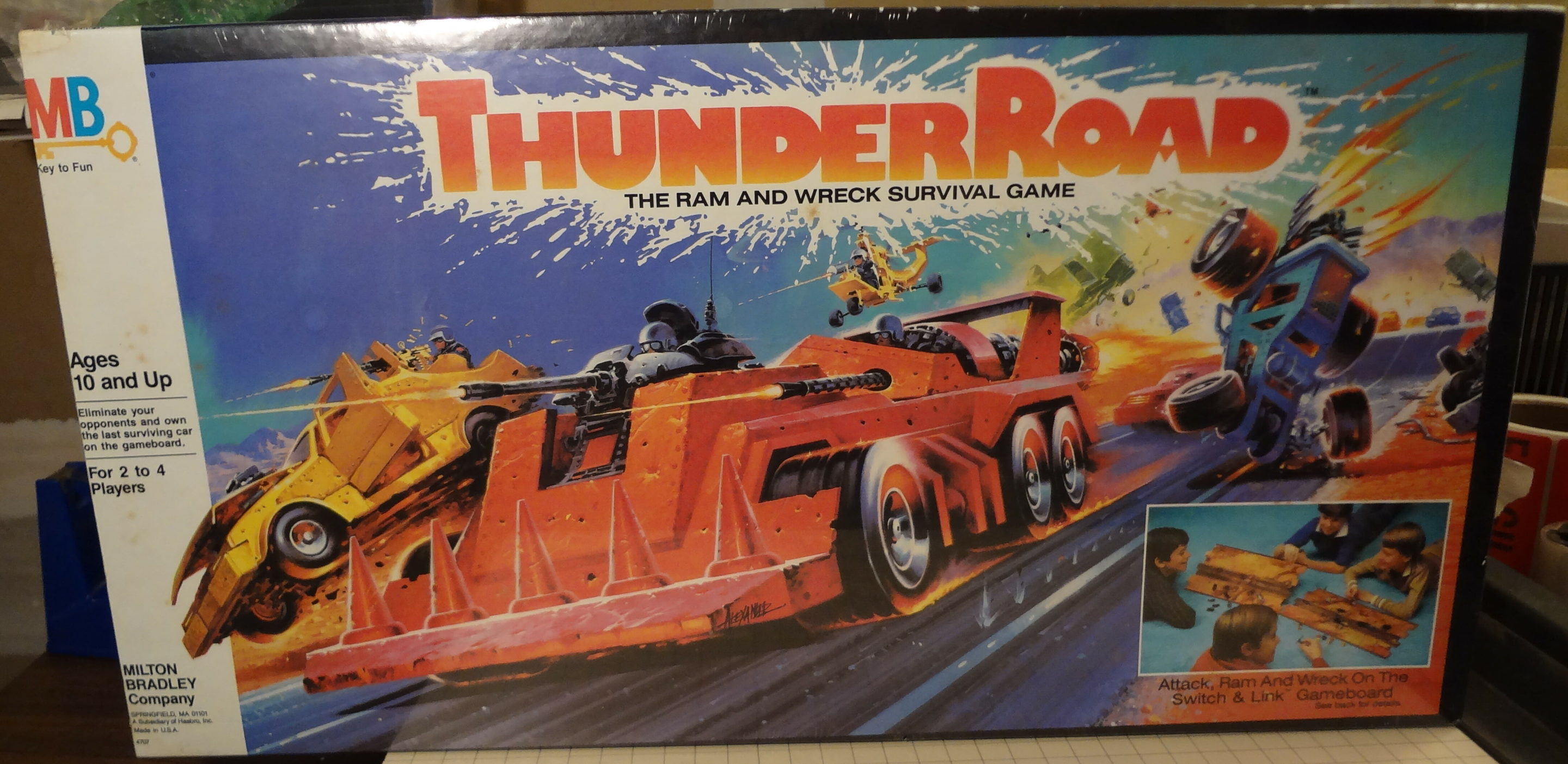 Thunder Road the Ram and Wreck Survival Board Game by Milton Bradley 1986